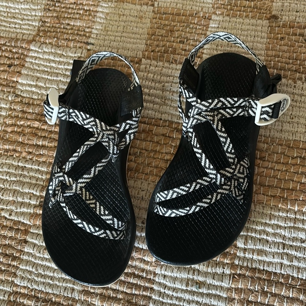 Adjustable strap Chaos